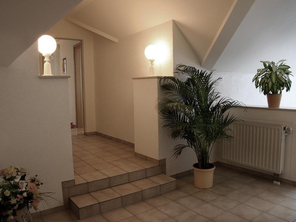 Hotel Garni Zur Bergstrasse Zwingenberg  Habitación foto